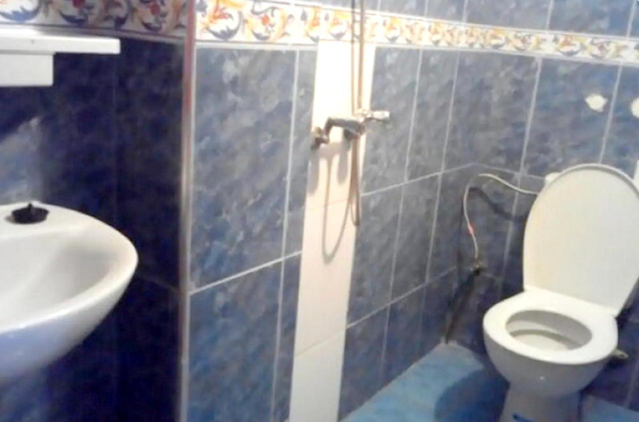 2 Bedrooms With View Enclosed Garden And Wifi At